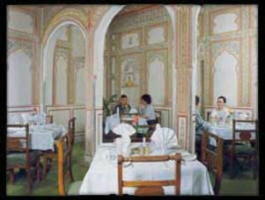 Hotel Chirmi Palace