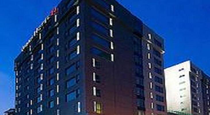 Urban Hotel 33