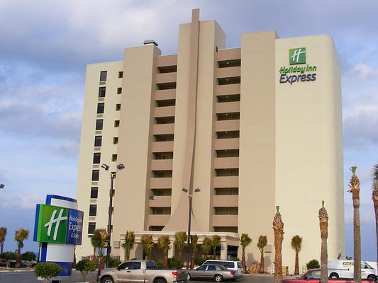 Holiday Inn Express & Suites Oceanfront Daytona Beach Shores, an IHG Hotel