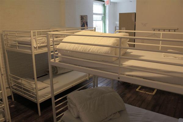 Friend Street Hostel