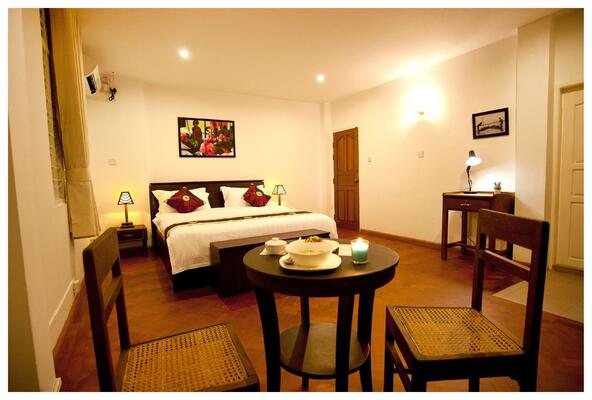 Thanlwin Guest House