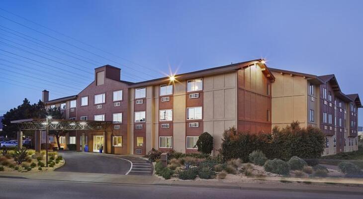 Hotel Focus SFO
