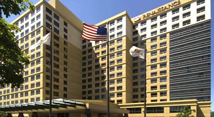 Renaissance Chicago O'Hare Suites Hotel