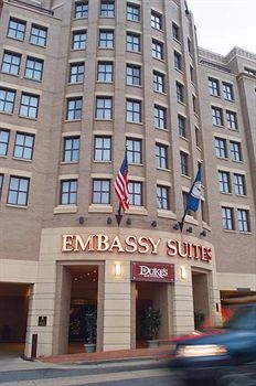 Embassy Suites by Hilton Alexandria Old Town