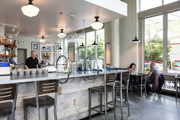 Taylor Shellfish Oyster Bar