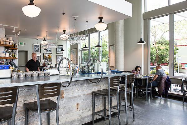 Taylor Shellfish Oyster Bar
