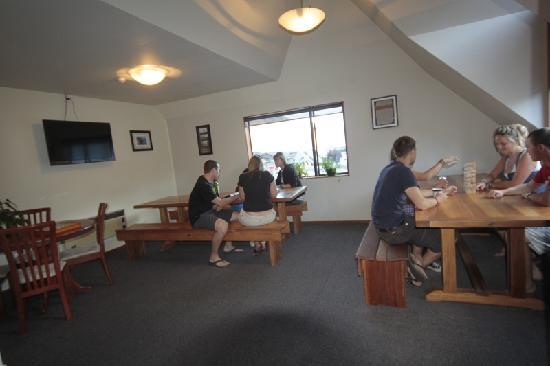 Adventure Queenstown Hostel