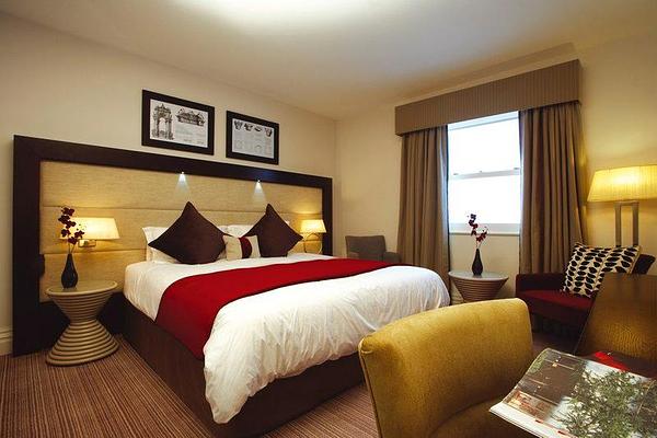 Leonardo Hotel Cardiff