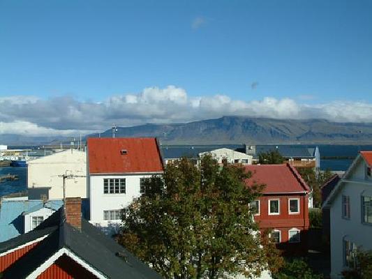 Three Sisters Guesthouse
