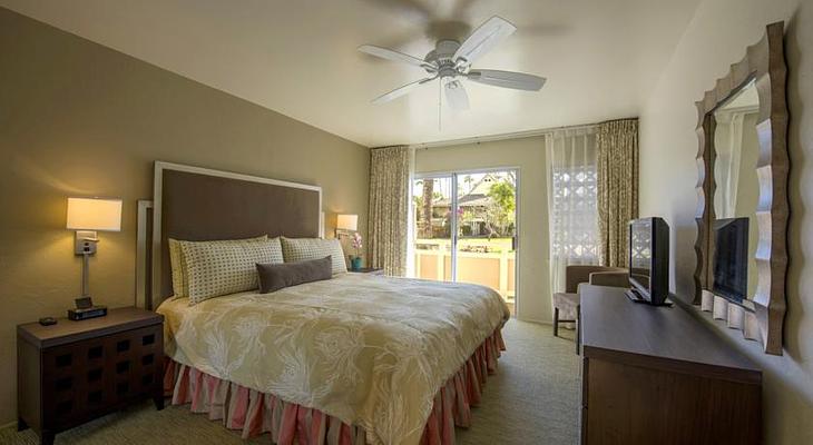 Plantation Hale Suites