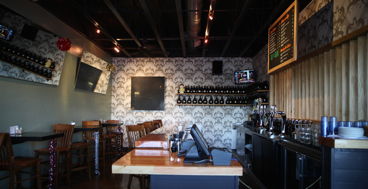 La Grande Orange Grocery and Pizzeria