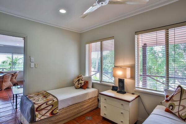Moonlight Bay Suites