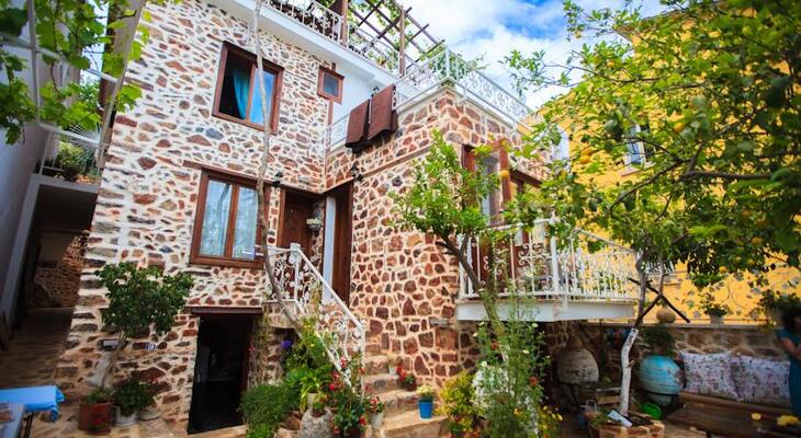 The Lemon Villa Hotel