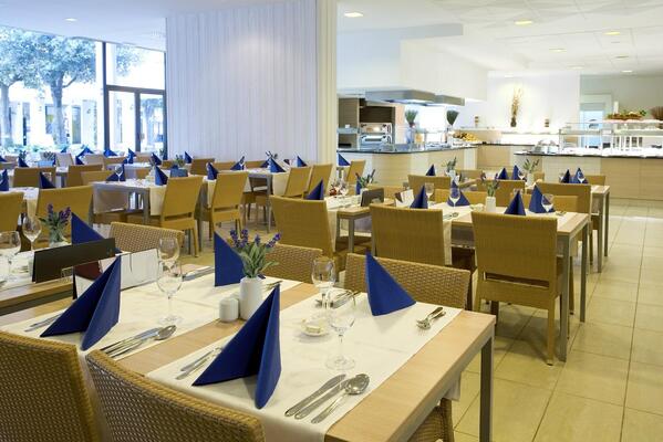 Valamar Tirena Hotel