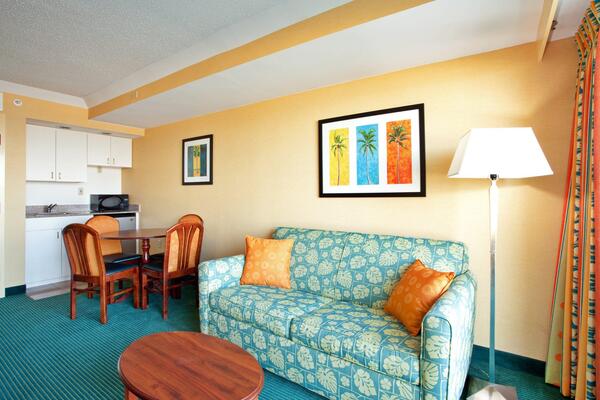 Holiday Inn Express & Suites VA Beach Oceanfront, an IHG hotel