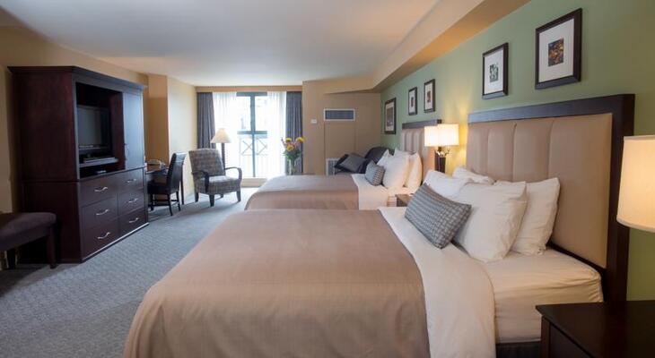 Crystal Lodge Hotel