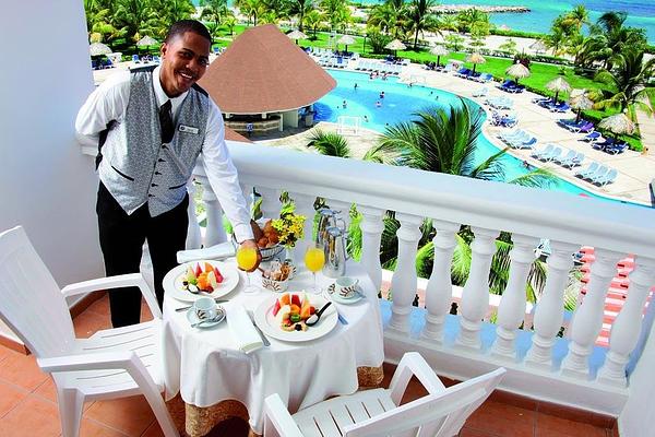 Bahia Principe Luxury Runaway Bay