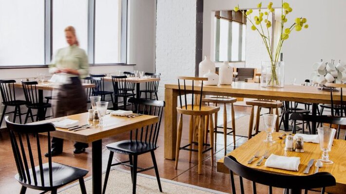 22 Square Restaurant