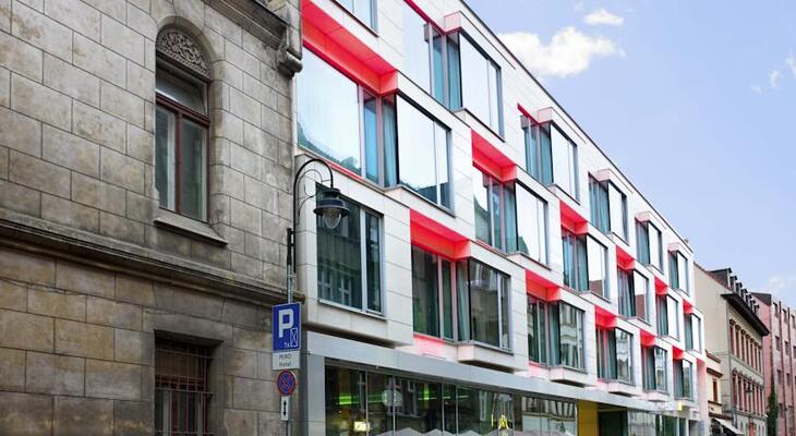 PURO Wroclaw Stare Miasto