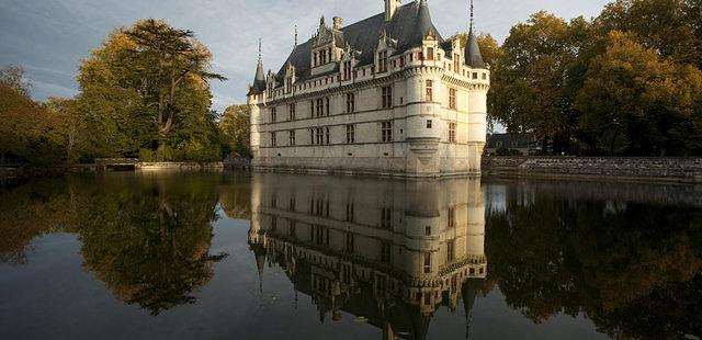 Office de Tourisme Azay-Chinon Val de Loire bureau d'accueil d'Azay-le-Rideau