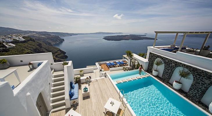 Iconic Santorini - A Boutique Cave Hotel