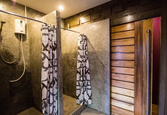 Slumber Party Hostel and Bar - Krabi