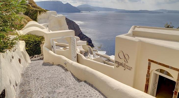 Mystique, a Luxury Collection Hotel, Santorini