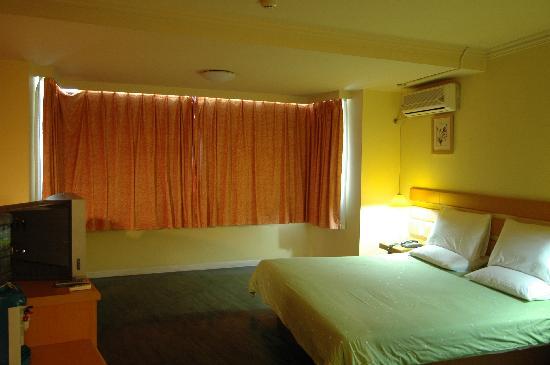 Home Inn Chengdu Renmin Park
