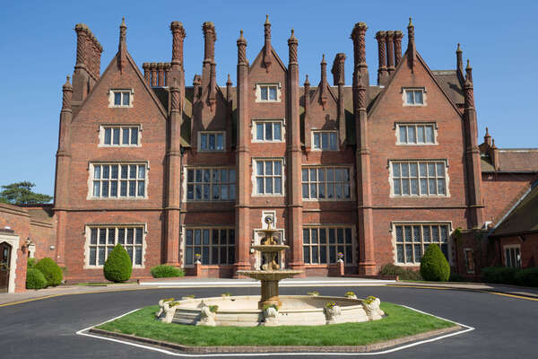 Dunston Hall