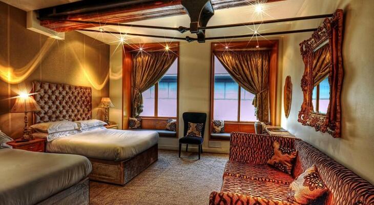 Signature Living Hotel
