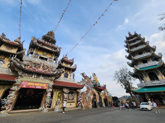 Linh Phuoc Pagoda