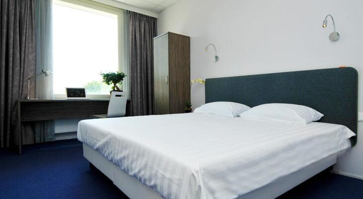 Court Garden Hotel