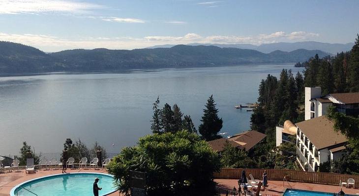 Lake Okanagan Resort