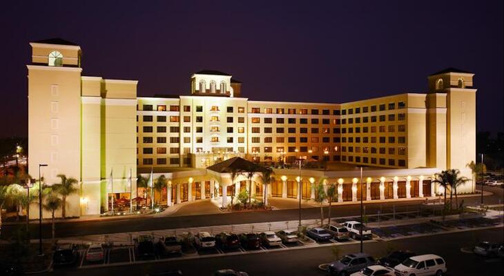 DoubleTree Suites by Hilton Hotel Anaheim Resort - Convention Center
