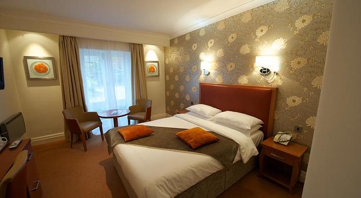 Mercure Oxford Hawkwell House Hotel