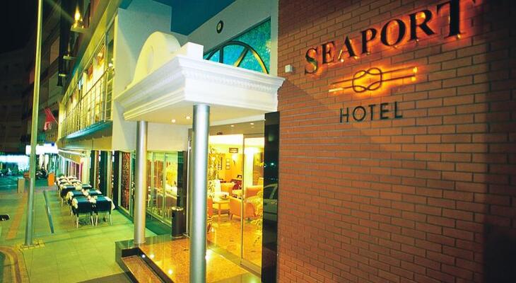 Quattro City Seaport Hotel
