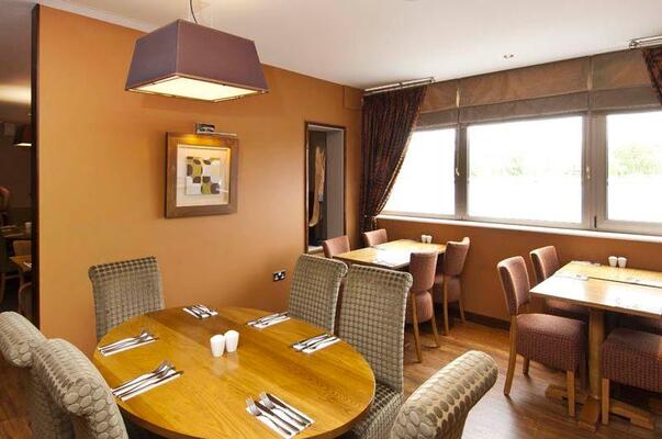 Premier Inn London Hanger Lane hotel