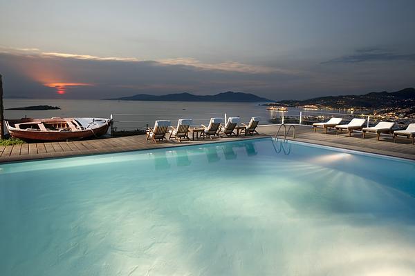 Tharroe of Mykonos Hotel