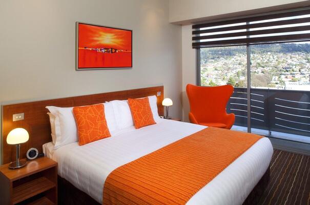 Mantra Charles Hotel Launceston