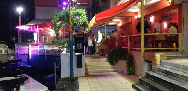 Le Tropicana