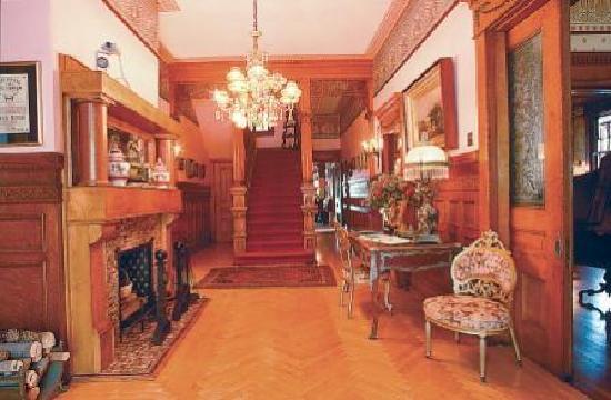 Amsterdam's Curry Mansion Inn