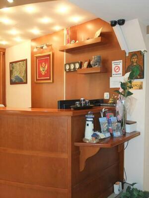 Apartments Mena