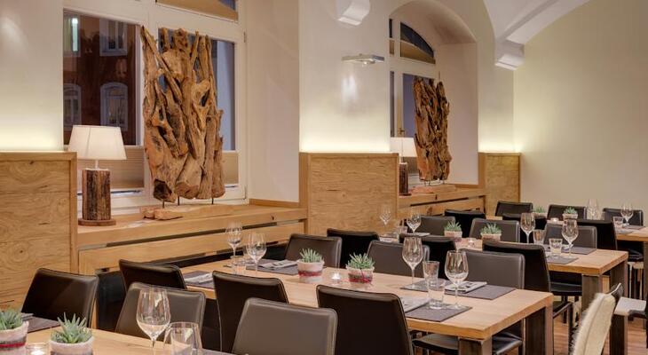 Alpen Hotel Munchen