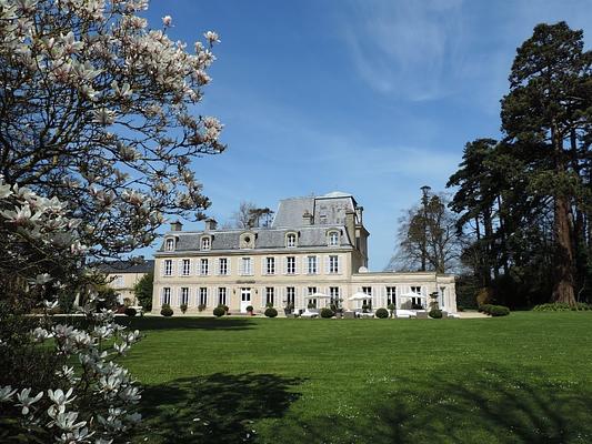 Chateau La Cheneviere