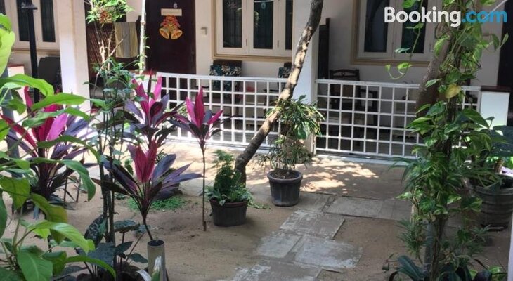 Dephani Beach Hotel