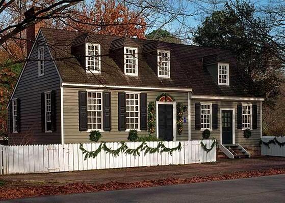 Colonial Houses, An Official Colonial Williamsburg Hotel