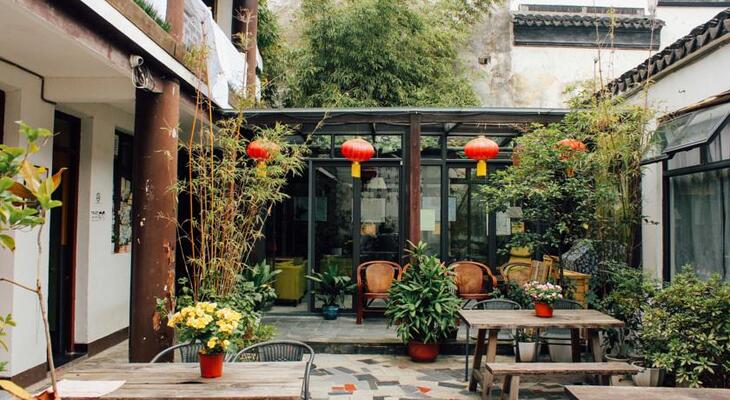 Watertown Hostel