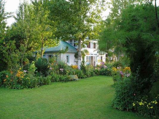 Green Acre Guest House