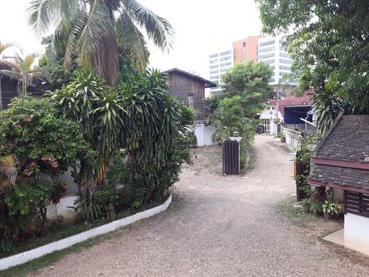 Villa Lao Traditional House Hotel