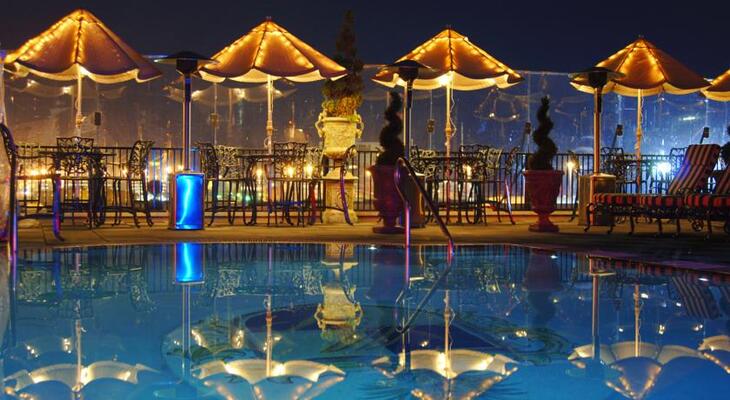 Market Pavilion Hotel